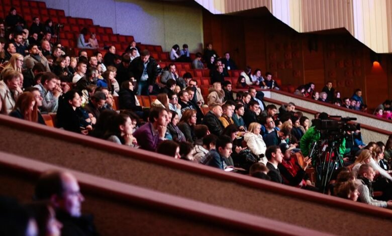 engage audience at horizon pulse