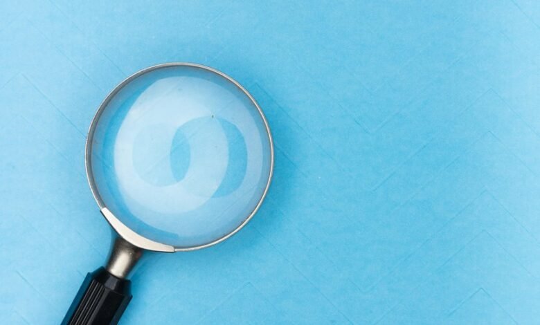 reverse lookup reveals caller identity